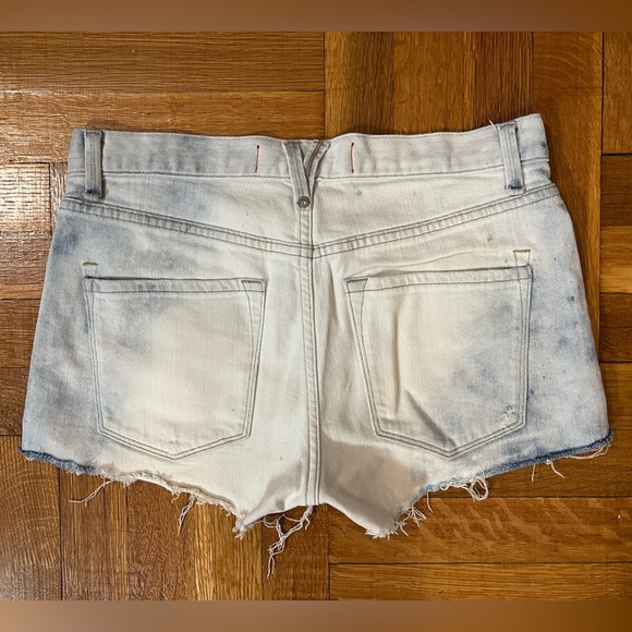 Marc by Marc Jacobs Washed Denim Short - Picture 2 of 3